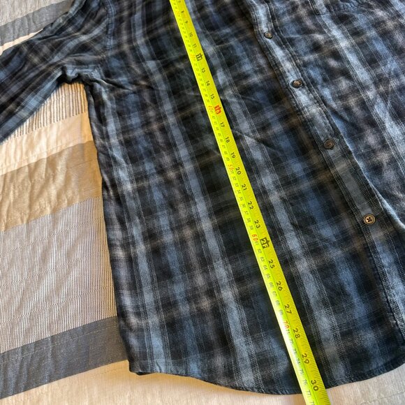 St John's Bay Casual Button Down Mens XL Blue Plaid Rugged Flannel Shirt - Picture 4 of 7